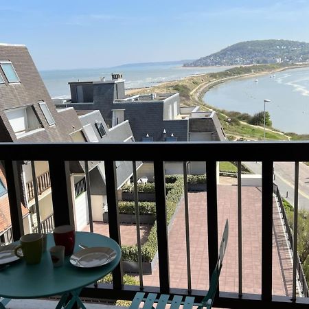 Appartement 2 Pieces Cabourg Avec Balcon, Ascenseur Et Vue Mer - Fr-1-487-335 Exterior photo